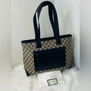 Gucci GG Supreme Canvas Tote with Black Leather Pockets and Trim. Cert of Auth
